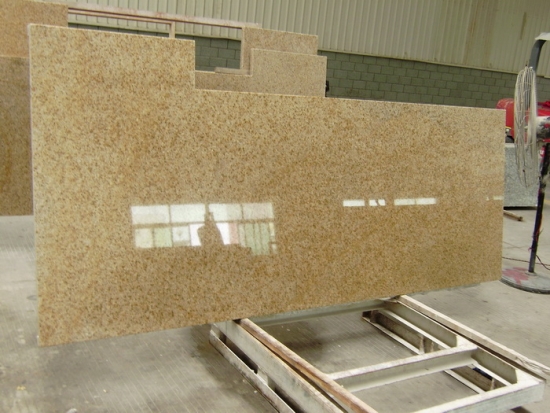 гранит желтого цвета